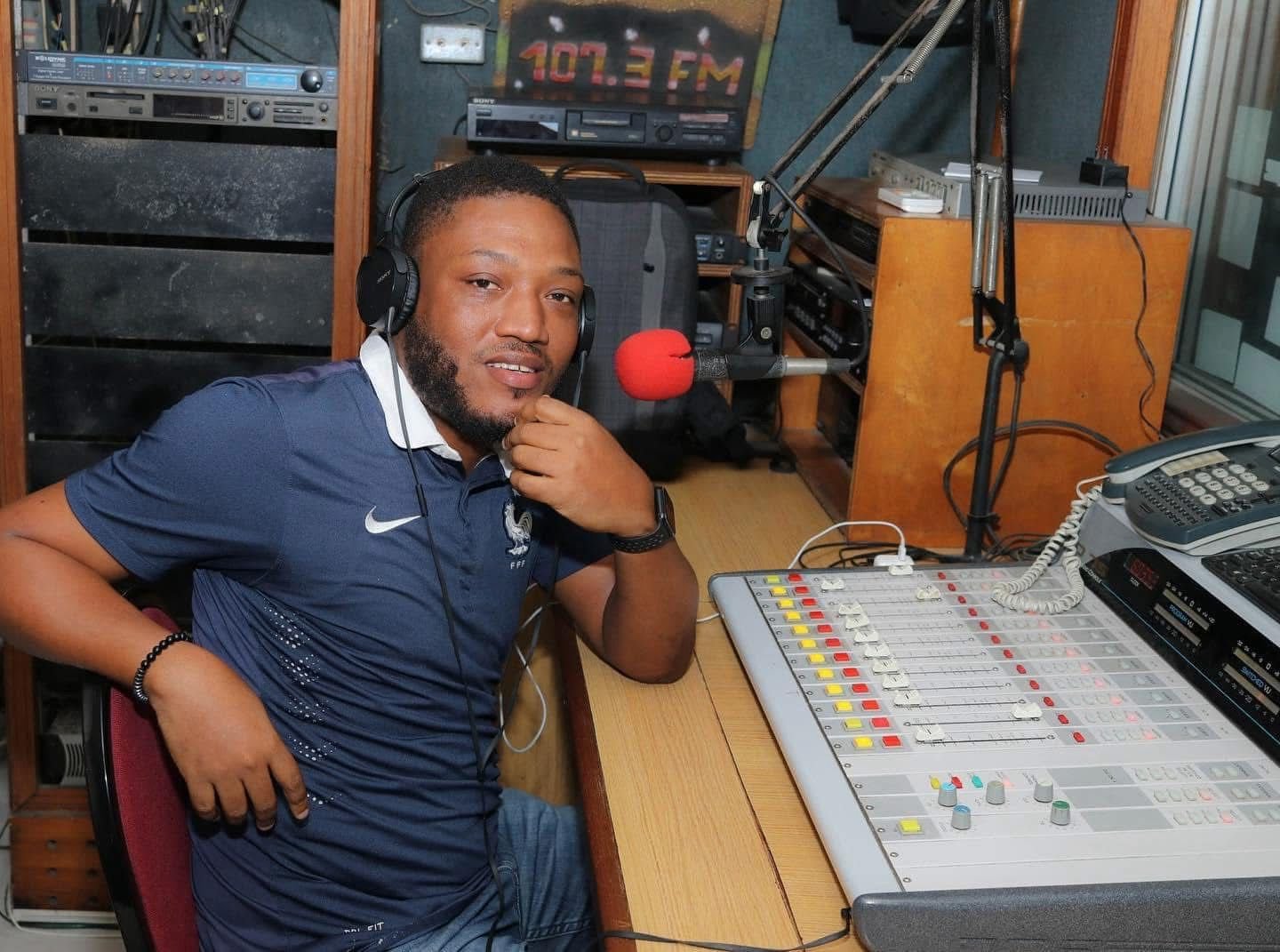 Dominique Beldor: yon pasyon radyo inébranlable devan defi