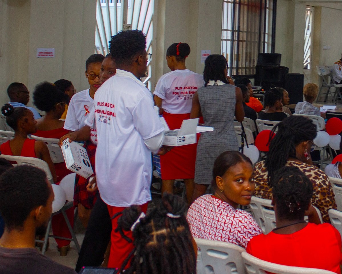 KSPGKS: Yon kanpay inovatif pou sansibilize jèn yo kont VIH/SIDA