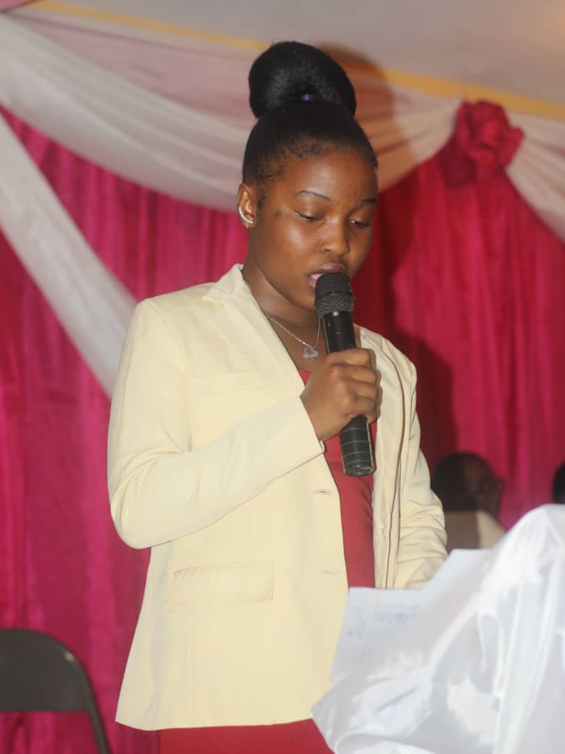 Club la literè ak filozofik nan Galette-Chambon revele dezyèm edisyon li yo: yon vwayaj nan kè a nan liv