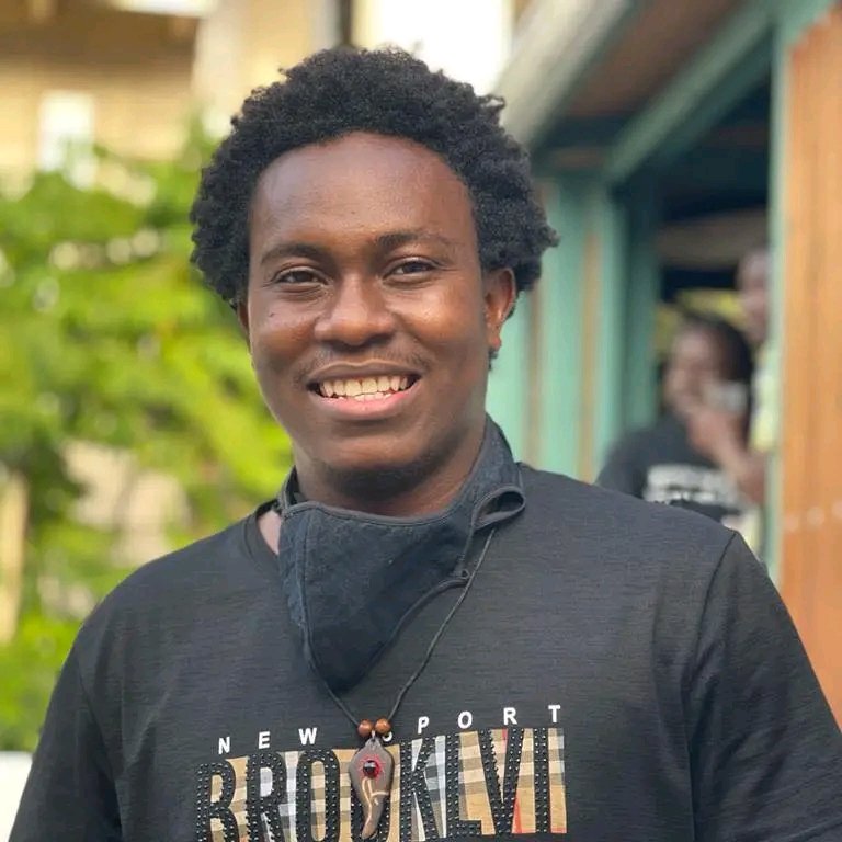 Penti Shneider L. Hilaire pote onè Ayiti nan New York