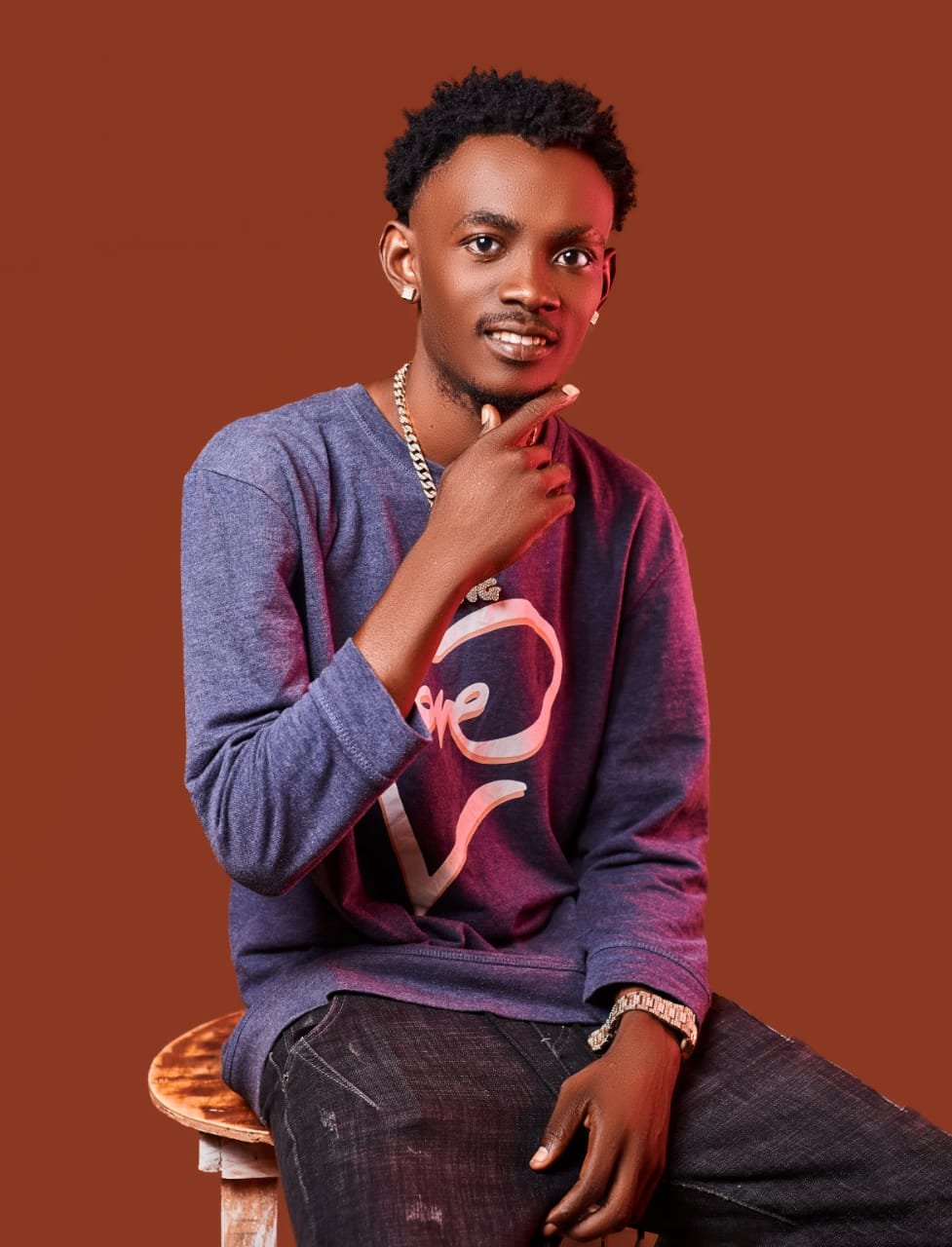 Maello ERO: Yon zetwal k ap monte nan rap ayisyen an