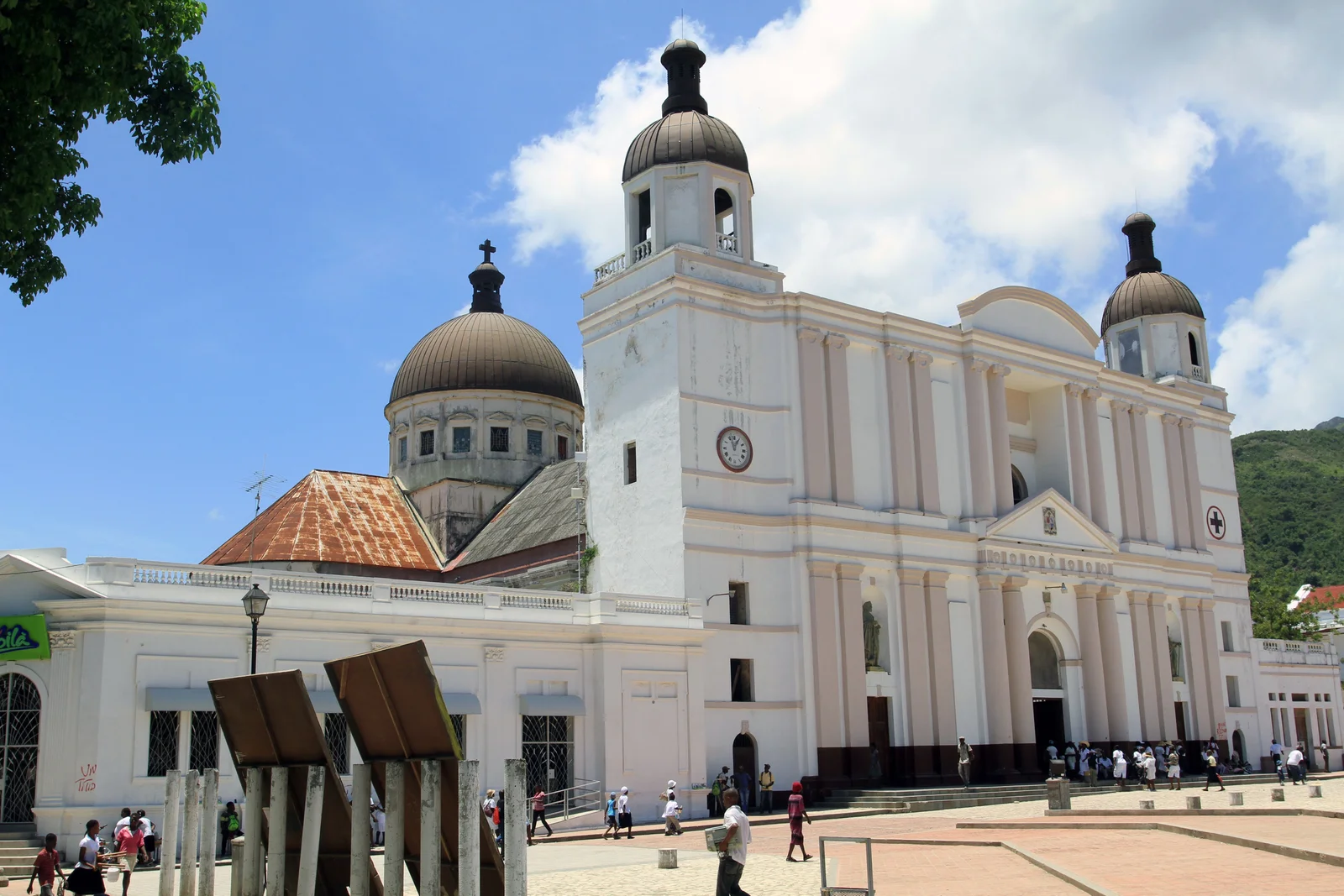 Ki relijyon ki pi popilè ann Ayiti?