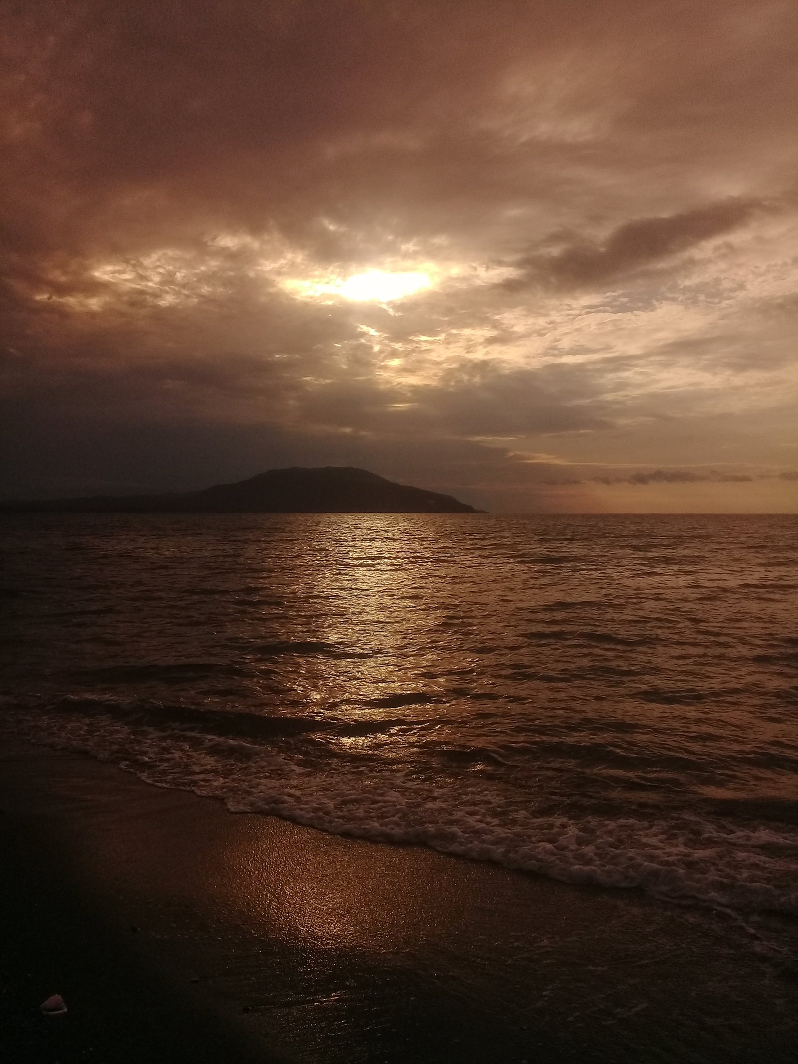 Gen plizyè rezon ki fè yon etranje ka enterese vizite Ayiti