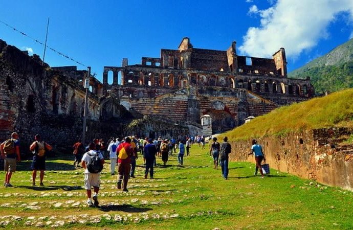 Sit touris an Ayiti